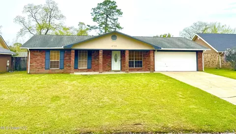 2122 Baywood Dr, Biloxi, MS 39532