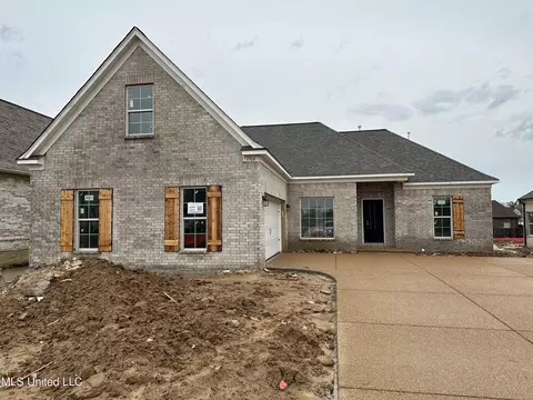 3764 Andreas Dr, Southaven, MS 38672