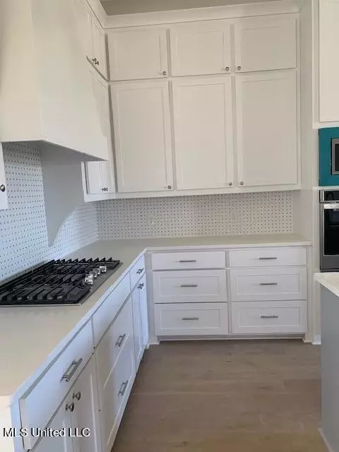 Kitchen - 120 Trace Pointe Pl, Clinton, MS 39056 photo 2 of 8