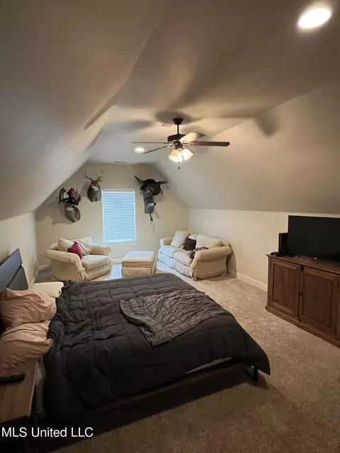 Bedroom - 854 Shadow View Dr, Hernando, MS 38632 photo 7 of 7