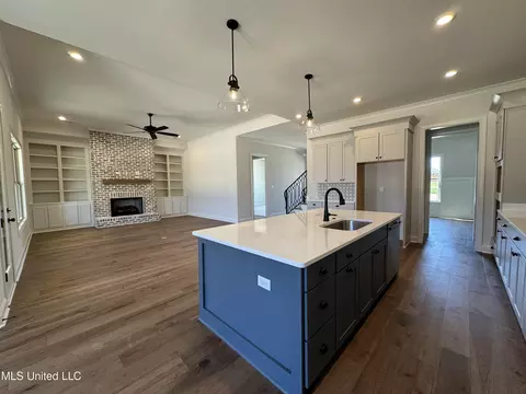 Kitchen - 418 Oakworth Dr, Hernando, MS 38632 photo 1 of 7