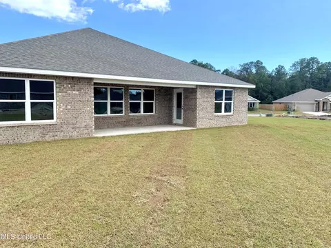 1035 Enclave Cir, Long Beach, MS 39560 photo 19