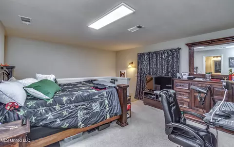 Bedroom - 405 Sand Stone Pl, Brandon, MS 39042 photo 12 of 12