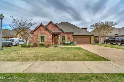 Exterior - 405 Sand Stone Pl, Brandon, MS 39042 photo 2 of 23