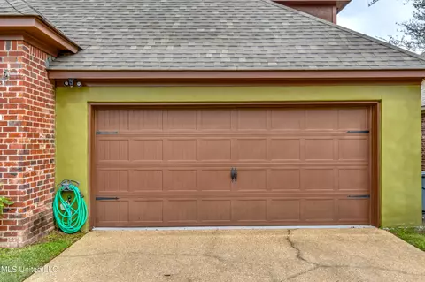 Exterior - 405 Sand Stone Pl, Brandon, MS 39042 photo 5 of 23