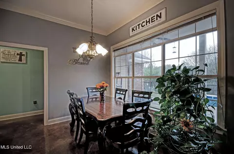 Dining - 205 Cannon Ridge Dr, Brandon, MS 39042 photo 1 of 1