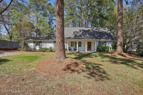 2210 Bellingrath Rd, Jackson, MS 39211 photo 2