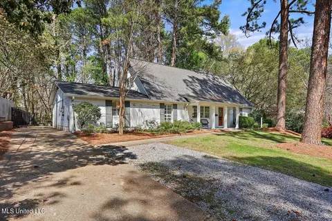 2210 Bellingrath Rd, Jackson, MS 39211 photo 3