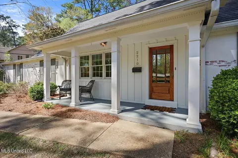 2210 Bellingrath Rd, Jackson, MS 39211 photo 5