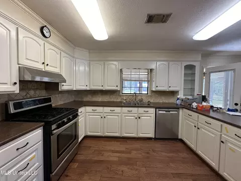 6719 Parsons Rd, Terry, MS 39170 photo 11