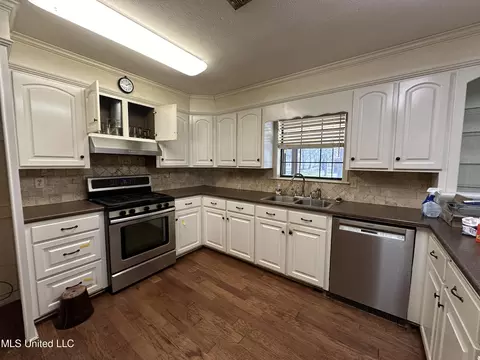 6719 Parsons Rd, Terry, MS 39170 photo 9