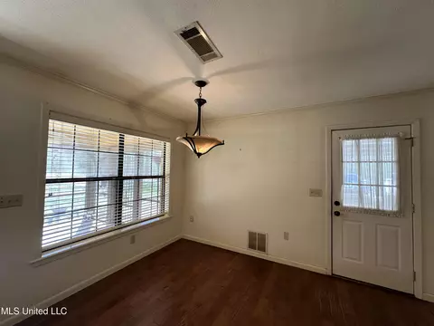 6719 Parsons Rd, Terry, MS 39170 photo 8