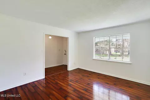 Living - 304 Hampton St, Clinton, MS 39056 photo 2 of 2