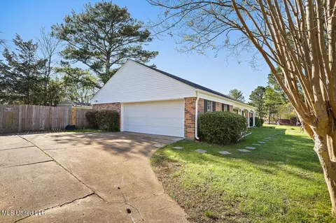 Other - 304 Hampton St, Clinton, MS 39056 photo 3 of 21