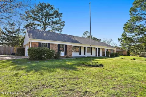 Other - 304 Hampton St, Clinton, MS 39056 photo 2 of 21