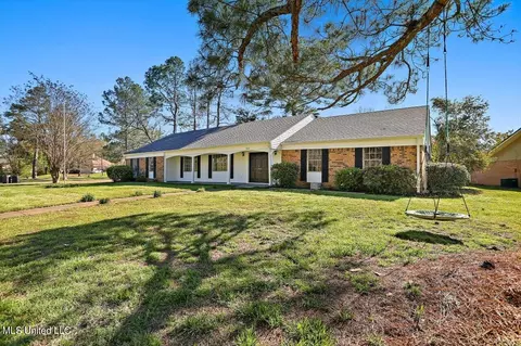 Other - 304 Hampton St, Clinton, MS 39056 photo 1 of 21