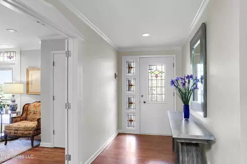 Entry Way - 225 Glenway Dr, Jackson, MS 39216 photo 1 of 1