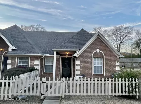 6780 Beaumont Cir, Southaven, MS 38671