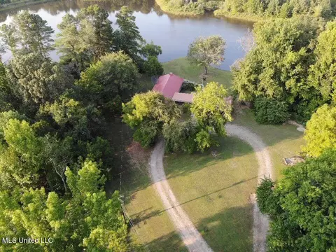 View/Area - 6012 Hernando Rd, Byhalia, MS 38611 photo 4 of 5