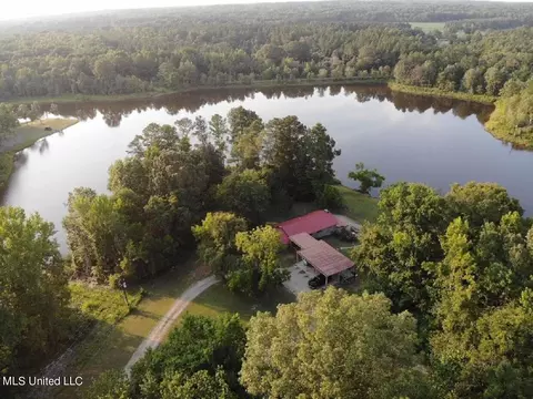 View/Area - 6012 Hernando Rd, Byhalia, MS 38611 photo 5 of 5