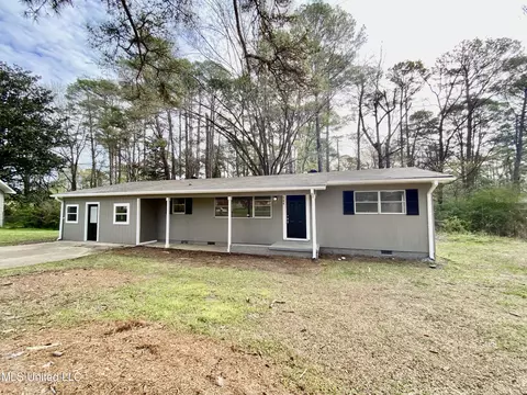 244 Mcdowell Park Cir, Jackson, MS 39204 photo 1