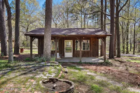 Exterior - 124 Ludlow Rd, Pearl, MS 39208 photo 11 of 12