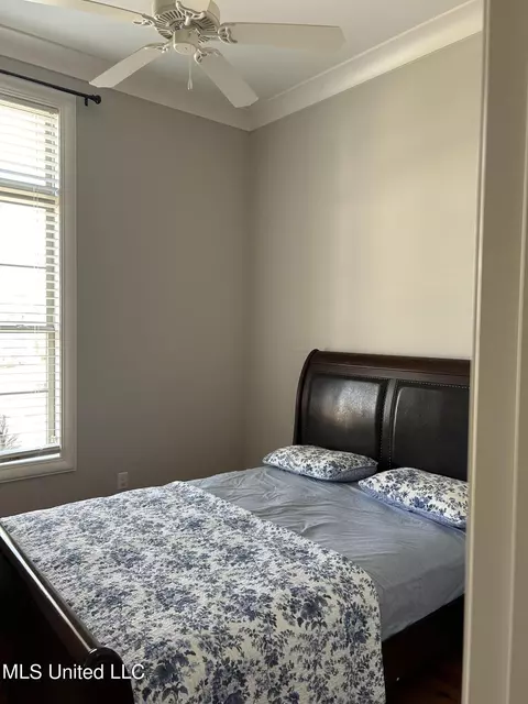 Bedroom - 127 Camden Trl, Madison, MS 39110 photo 3 of 10