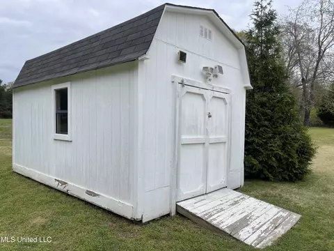 Other - 180 Anthony Dr, Nesbit, MS 38651 photo 13 of 13