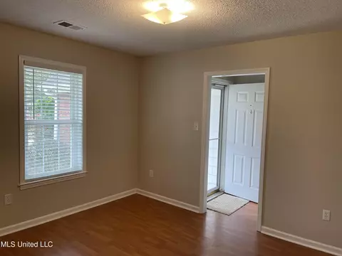 Other - 180 Anthony Dr, Nesbit, MS 38651 photo 3 of 13