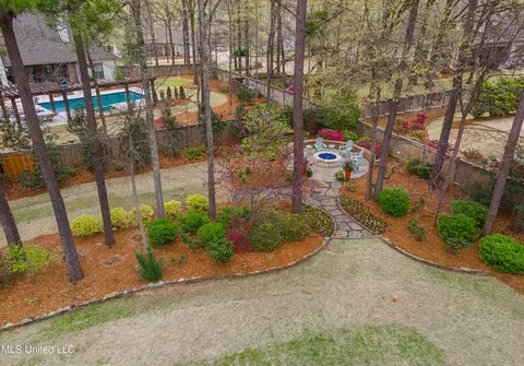 Exterior - 110 Rosedowne Bnd, Madison, MS 39110 photo 12 of 23