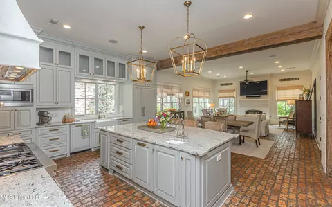 Kitchen - 110 Rosedowne Bnd, Madison, MS 39110 photo 1 of 9