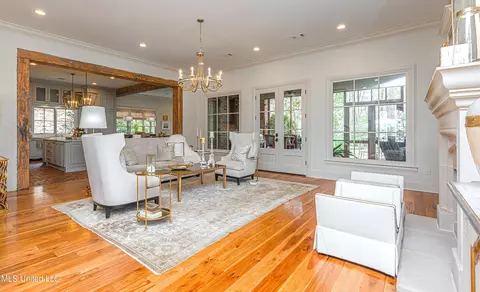 Living - 110 Rosedowne Bnd, Madison, MS 39110 photo 3 of 13
