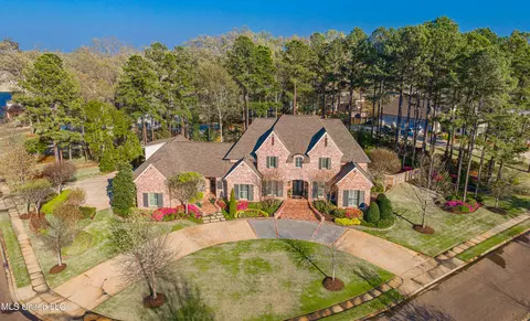 Exterior - 110 Rosedowne Bnd, Madison, MS 39110 photo 5 of 23