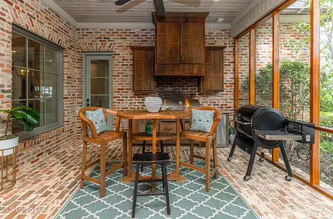 Exterior - 110 Rosedowne Bnd, Madison, MS 39110 photo 18 of 23