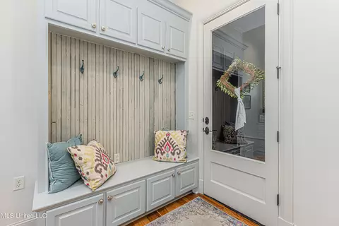 Entry Way - 110 Rosedowne Bnd, Madison, MS 39110 photo 11 of 12