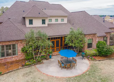 Exterior - 110 Rosedowne Bnd, Madison, MS 39110 photo 14 of 23