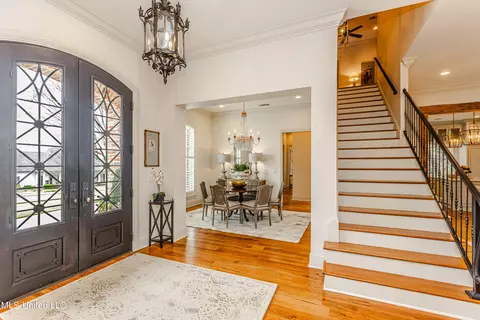 Entry Way - 110 Rosedowne Bnd, Madison, MS 39110 photo 2 of 12