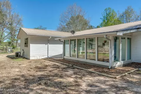 Exterior - 718 W Highway 28, Mize, MS 39116 photo 14 of 16