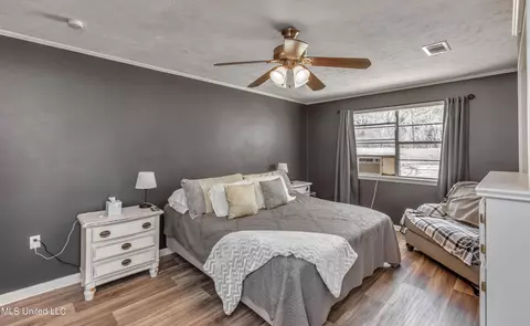 Bedroom - 718 W Highway 28, Mize, MS 39116 photo 2 of 11