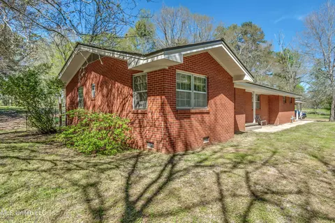 Exterior - 718 W Highway 28, Mize, MS 39116 photo 2 of 16