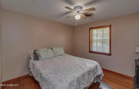 Bedroom - 718 W Highway 28, Mize, MS 39116 photo 8 of 11
