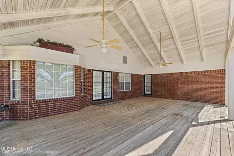 Exterior - 3601 Sherrod Dr, Nesbit, MS 38651 photo 8 of 10