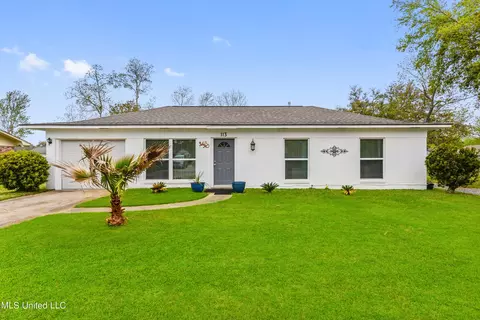 113 Jamaica St, Long Beach, MS 39560