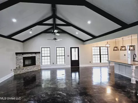 Exterior - 227 Middle Rd, Flora, MS 39071 photo 5 of 5