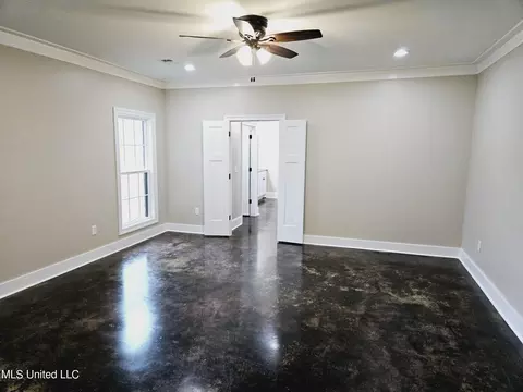 Living - 227 Middle Rd, Flora, MS 39071 photo 1 of 1