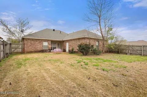Exterior - 398 Pecan Cir, Brandon, MS 39042 photo 8 of 8