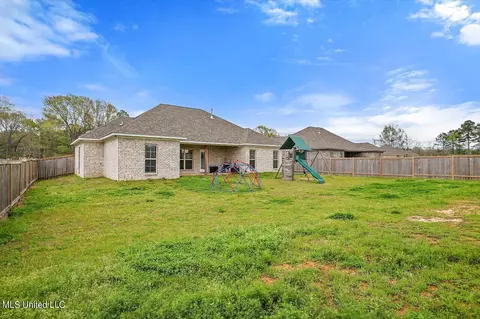Exterior - 221 Chartleigh Cir, Canton, MS 39046 photo 5 of 6
