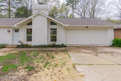 Exterior - 739 Benwick Dr, Brandon, MS 39047 photo 4 of 23