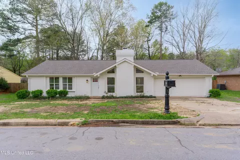 739 Benwick Dr, Brandon, MS 39047