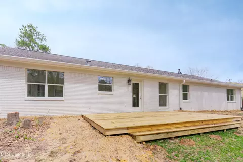 Exterior - 739 Benwick Dr, Brandon, MS 39047 photo 20 of 23